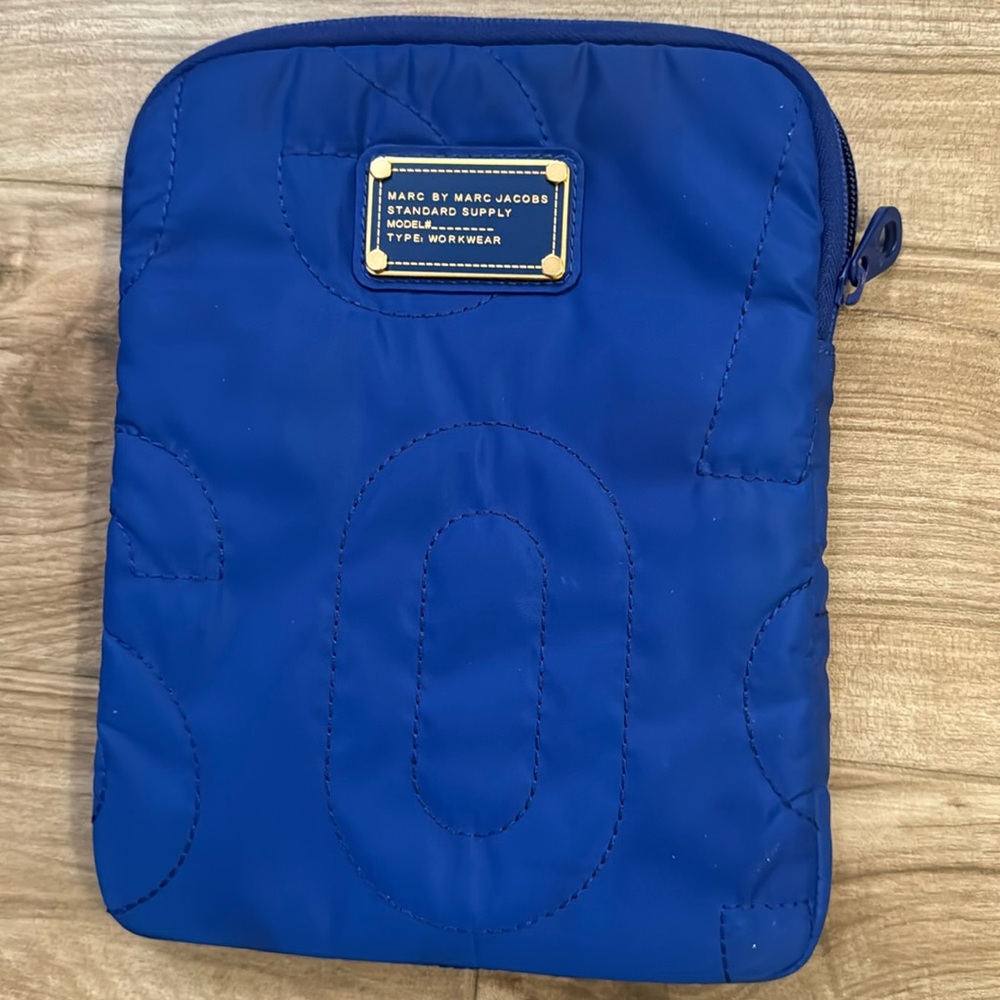 Marc Jacobs iPad Carry Case! Perfect condition.